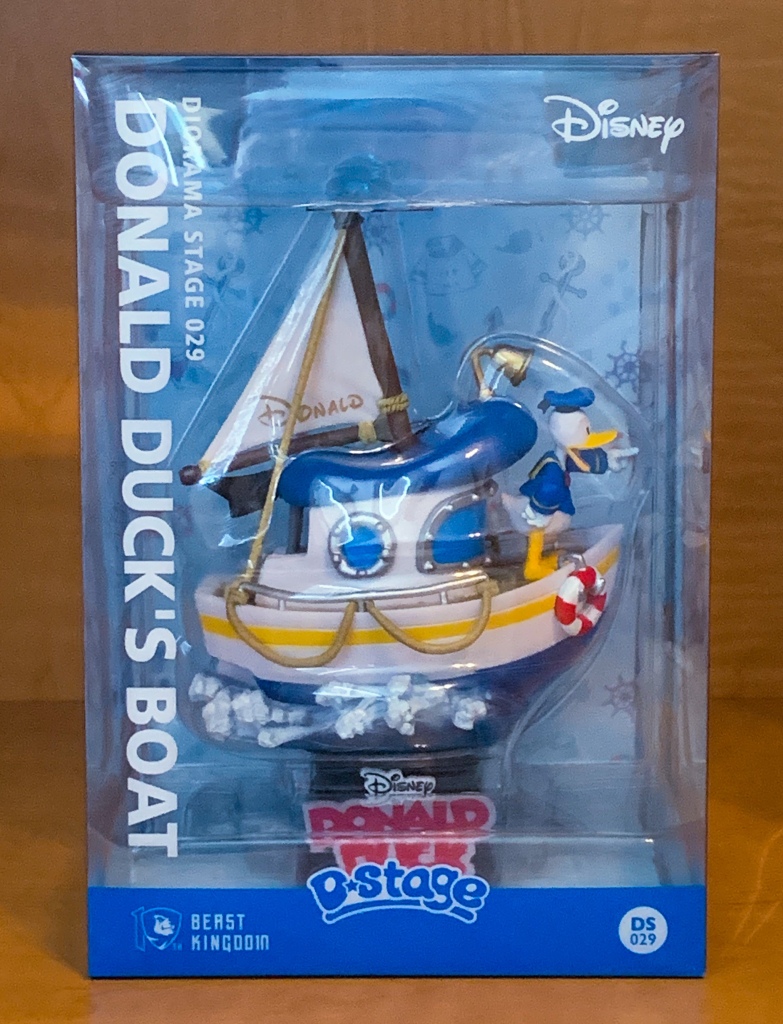 最大76%OFFクーポン Disney Donald Duck's Boat Ds-029 D-Stage Series Statue 